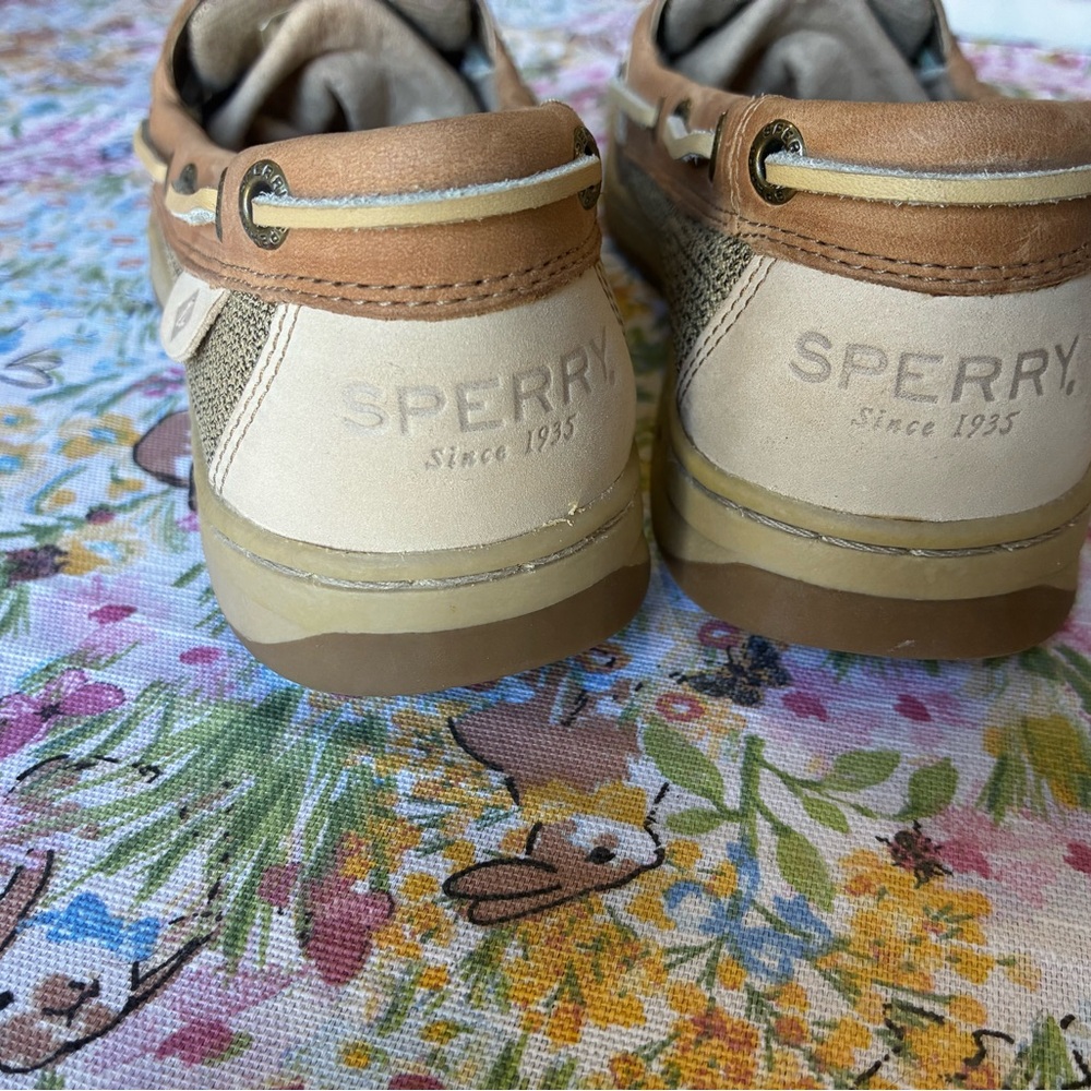 Women’s Sperry Tan Leather Boat Shoes with Laces - Picture 3 of 4